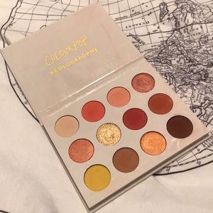 Colourpop Yes Please! Palette